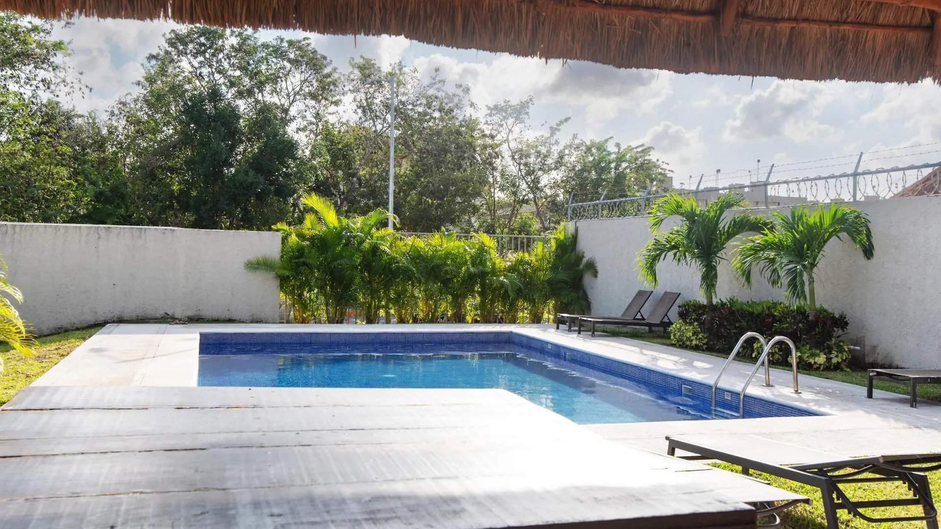 Espacio Taanaj - Seguridad, Alberca, Tranquilidad Playa del Carmen Apartamento